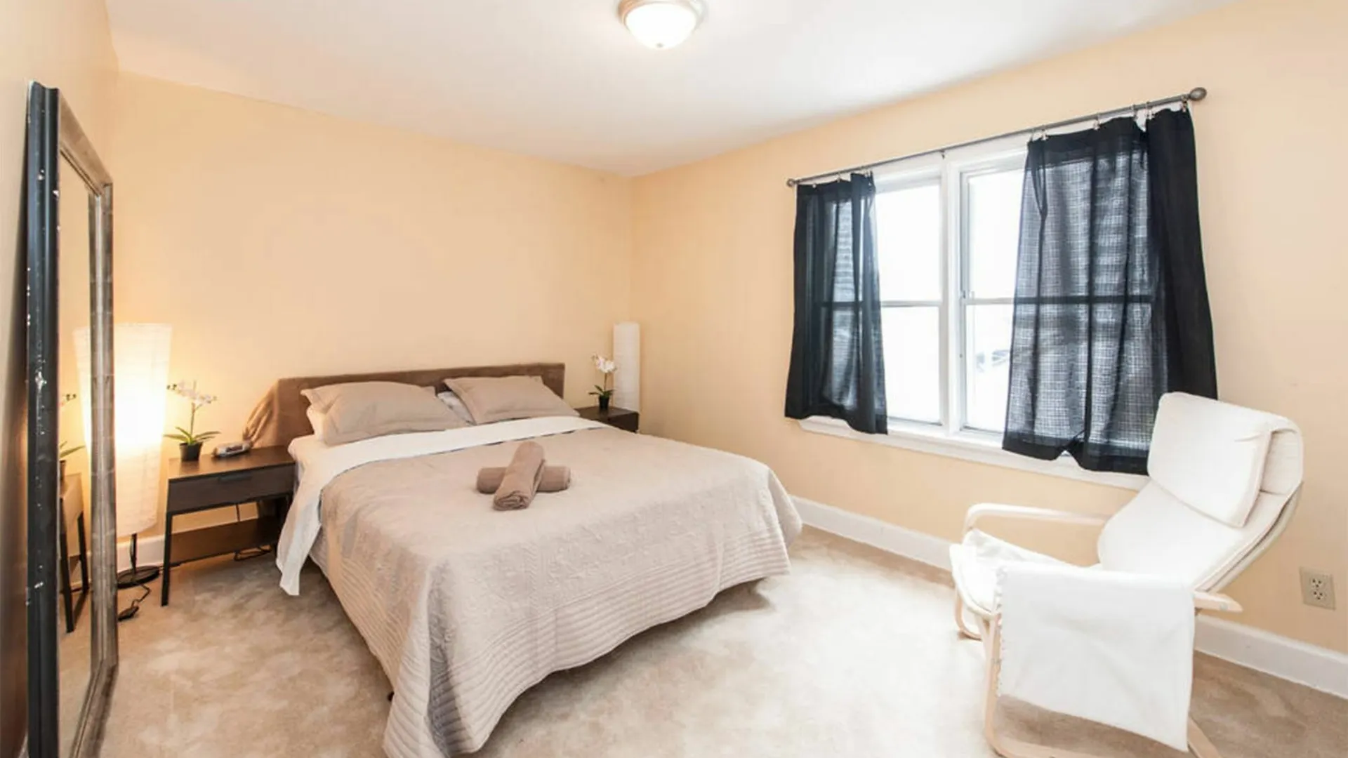 公寓 Home In Trendy & Vibrant Westboro 渥太華 加拿大